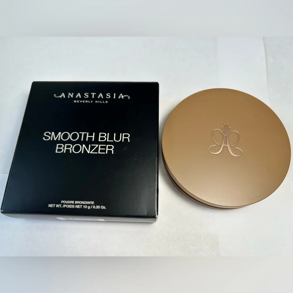 NWT🌷Anastasia Beverly Hills Smooth Blur Powder Bronzer in “Tropical Tan”